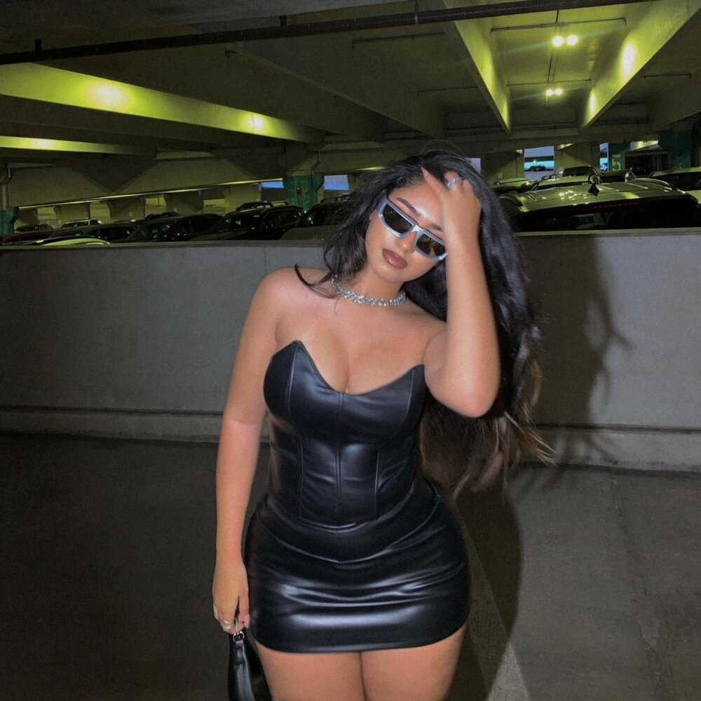 Meet your Posher, Small